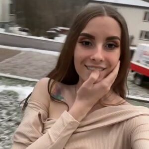 Slutty Damania Xxx Sex Straight Wives The Neighbourhood Influencer