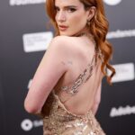 Bella Thorne Xxx Leaks In Train Videos Hot Influencer Photos Sex