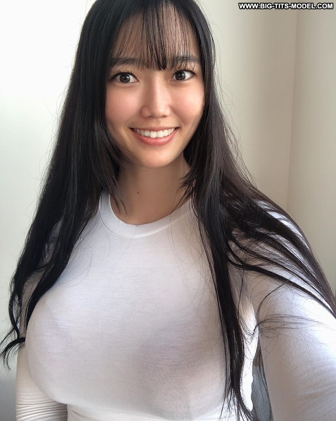 Ssunbiki Instagram Girl Asian Boobs Thick Photos Model Hot