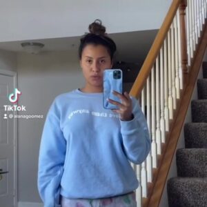 Alanagoomez Amateur Influencer Sex Stripping Naked Stockings
