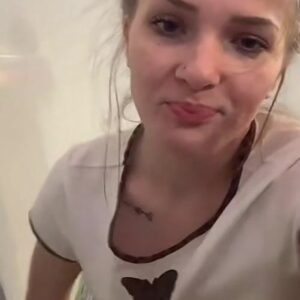Unknown Amateur Porn Influencer Oops Naked Straight Blonde Flashing